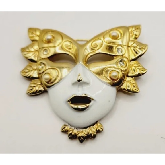 Masked Woman White & Gold Face Masquerade Brooch - Picture 1 of 5